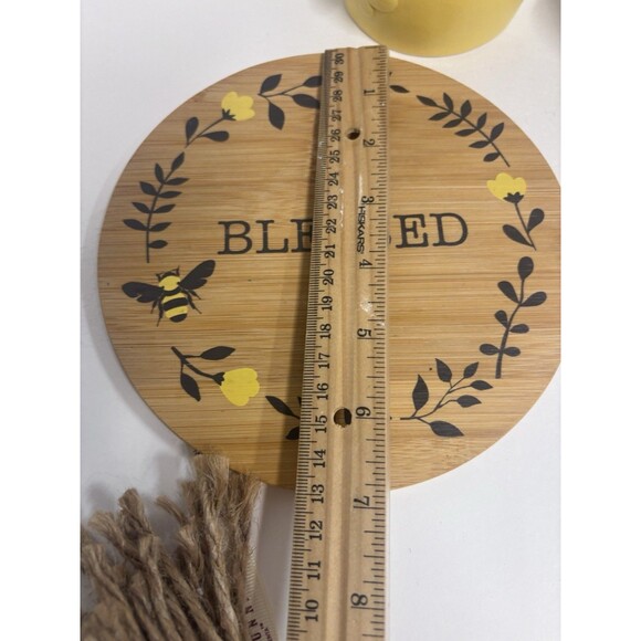 Kitchen Bee Lot 4 Piece Scrub Holder, Candle Burner, Beads & Wooden trivet - Picture 7 of 7